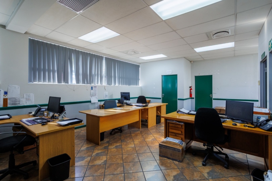 To Let commercial Property for Rent in George South Western Cape